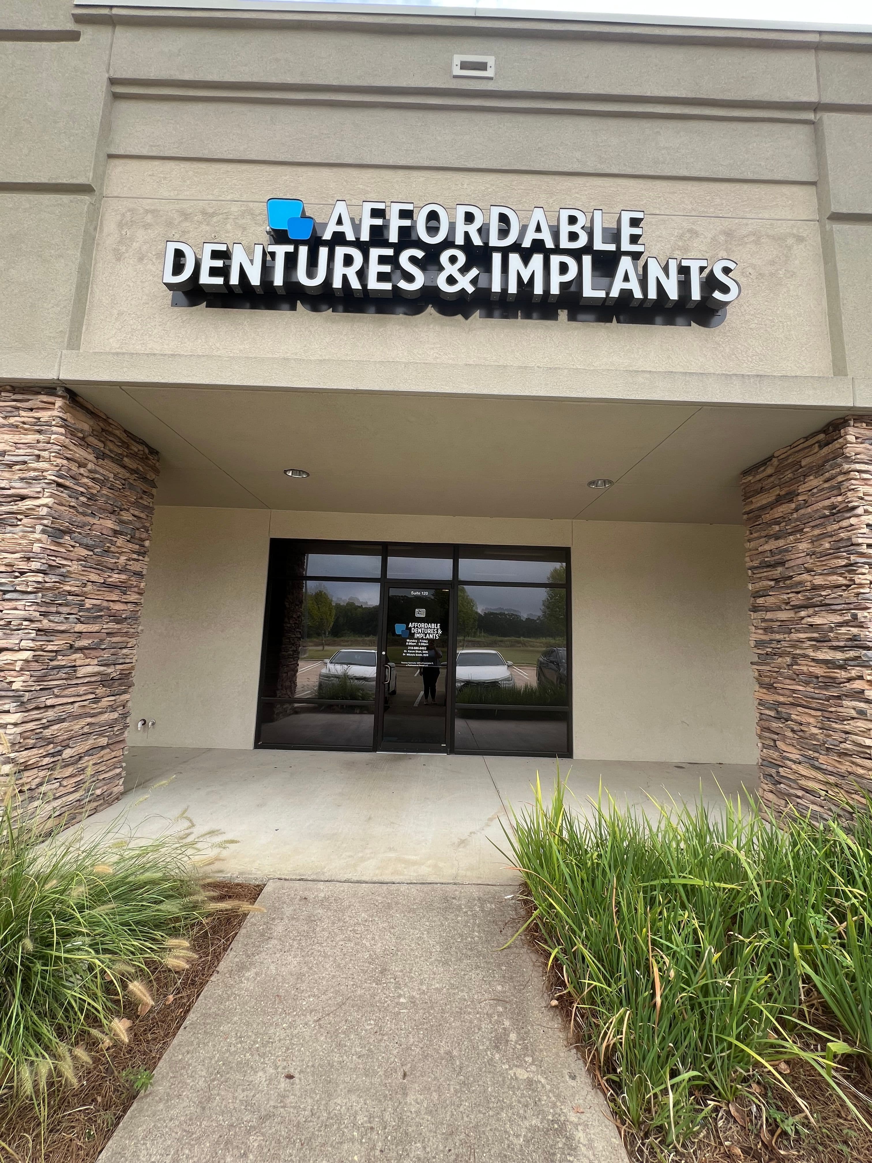 Exterior of Affordable Dentures & Implants in Shreveport, LA