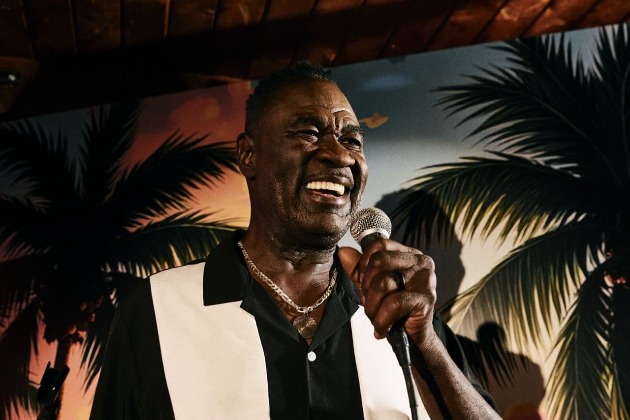 woman talking to a dentist